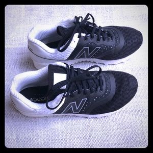 Men’s - New Balance Sneakers 👟